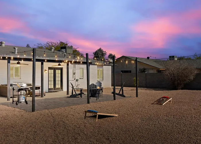 Old Town Oasis - 3br With Fire Pit *